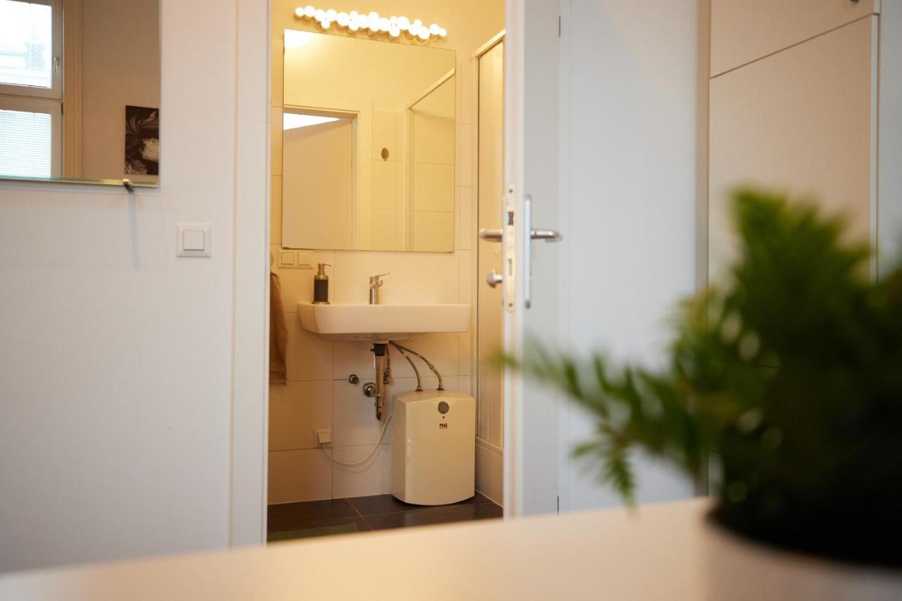 Apartamento Nice Studio Close To Metro III Viena Exterior foto