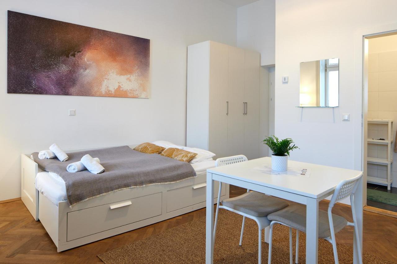 Apartamento Nice Studio Close To Metro III Viena Exterior foto