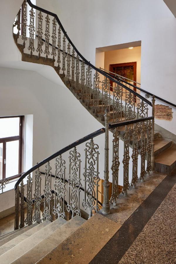 Nice Studio Close To Metro III Viena Exterior foto